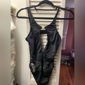 NWOT Victoria’s Secret So Obsessed High Neck Teddy